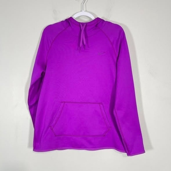 Nike Tops - Nike Therma Fit Hoodie Sweatshirt Womens Large Magenta Purple‎ Athletic Training